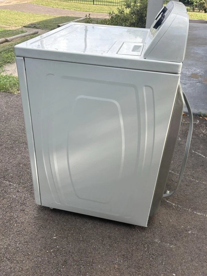 Usado, White Whirlpool secador eléctrico ventilado extra grande Foto 2 de 4