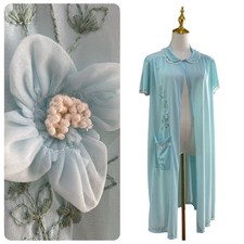 Vintage 60s Pastel Blue Nylon Flower Applique Housecoat Dressing Robe Size M
