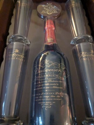 BUDWEISER MILLENNIUM Limited Edition Set Bottle & Four Glasses w