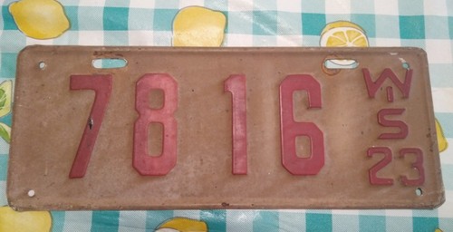 Wisconsin 1923 License Plate 70-434 Original Paint