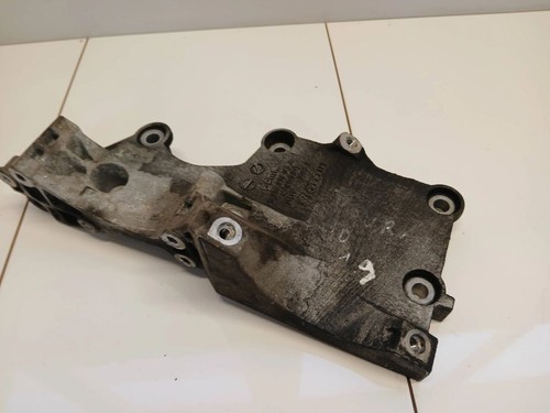 Volkswagen Touran I 2010 Halterung Lichtmaschine 038903144af Diesel 77kW