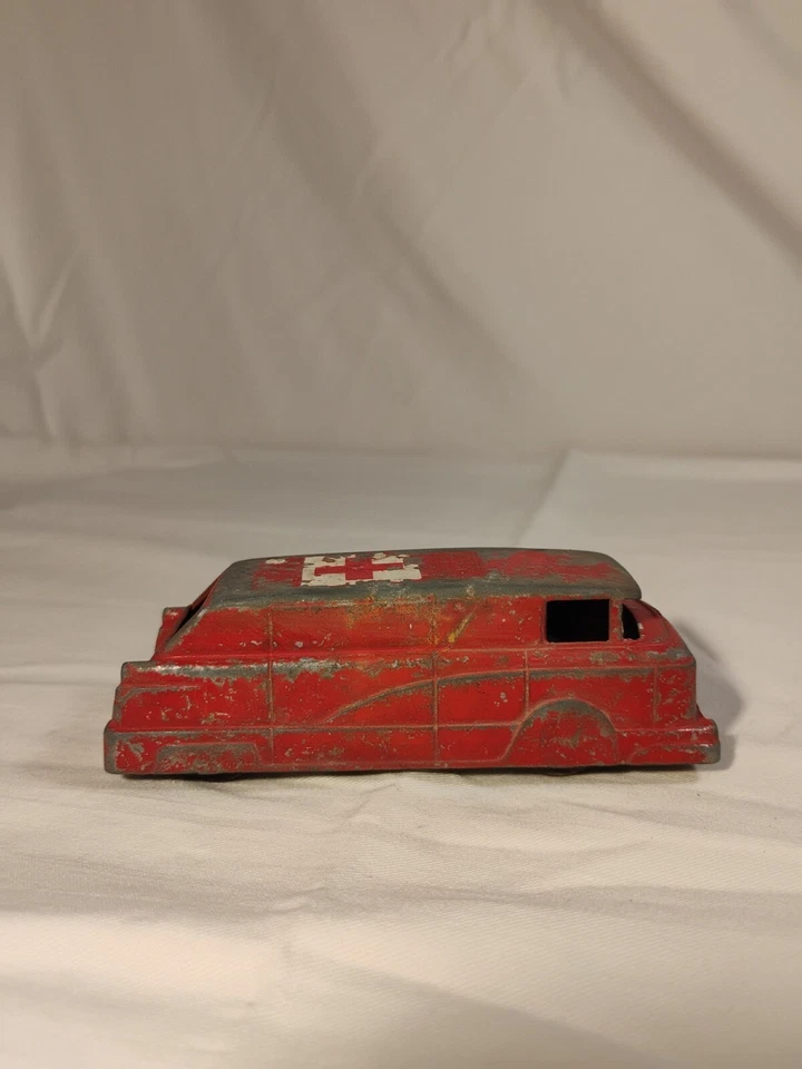"Ambulancia Midgetoy vintage años 60 hecha en Estados Unidos pintura roja 4""" Foto 3 de 4