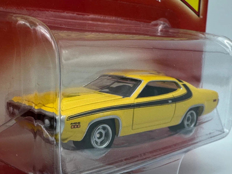 Johnny Lightning Hollywood Dukes of Hazzard 1972 Plymouth Road Runner, 1:64, NIB - Image 3 of 4