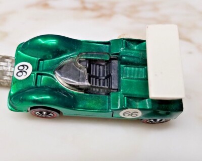 HOT WHEELS 1969 REDLINE CHAPARRAL 2G GREEN EARLY U.S. VERSION W/NO PEG STOP.