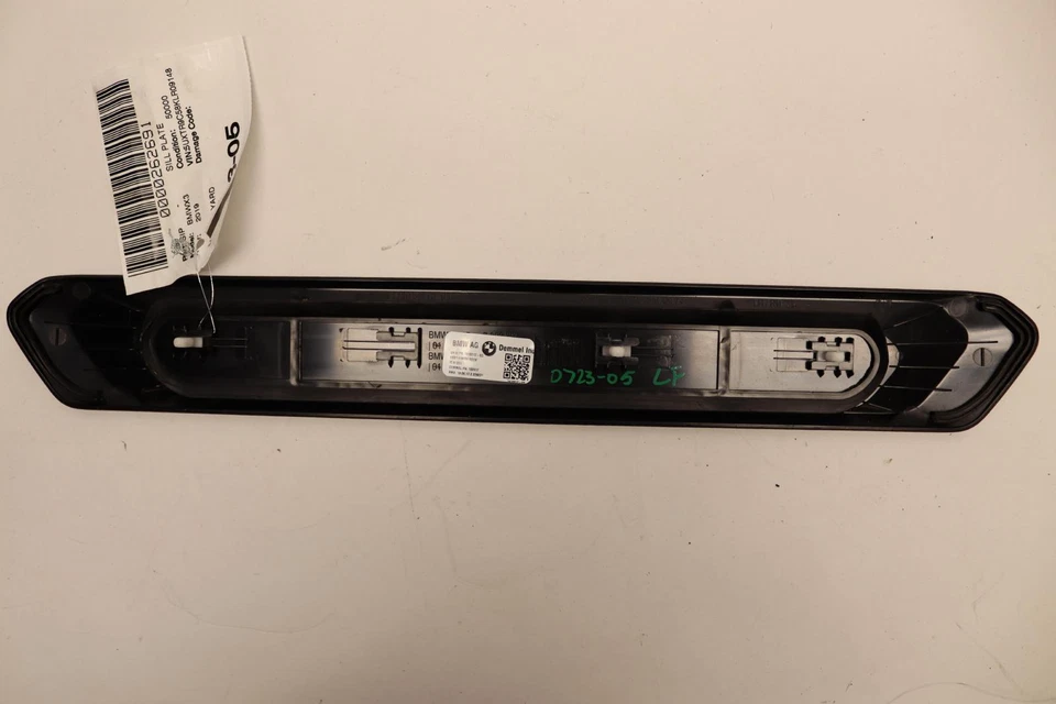 BMW X3 G01 X LINE 2018-2021 umbral de puerta delantera izquierda del lado del conductor placa de desgaste OEM Foto 2 de 4