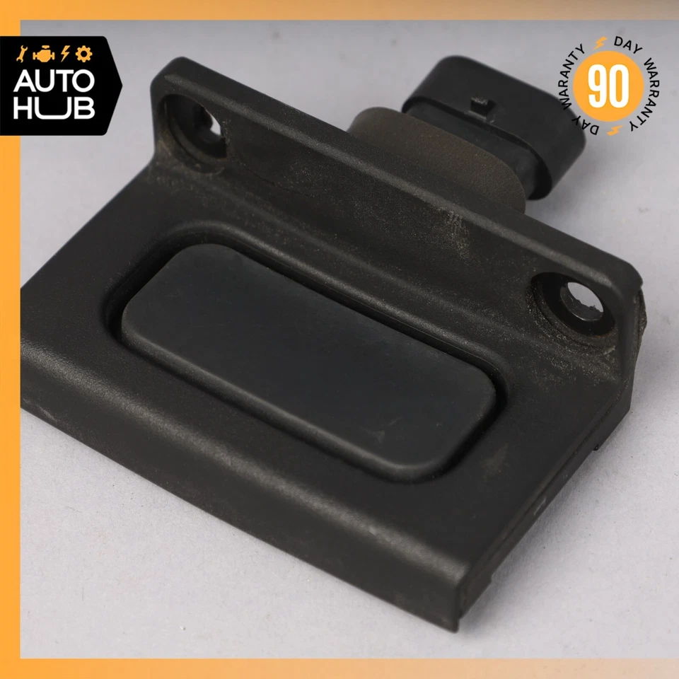 04-13 Cadillac XLR Front Right or Left Door Switch Button 10340311 OEM 51k - Image 4 of 4