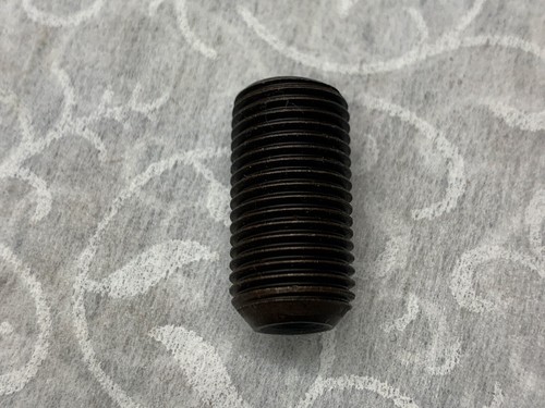 5 Pcs 1/2" - 20 X 1" Black Oxide Socket Set / Grub Screws CUP Point - Picture 3 of 4