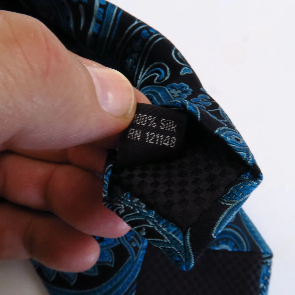 Gravata masculina Sean John azul sobre preto paisley 58x3,5 floral profissional moderna - Imagem 4 de 4