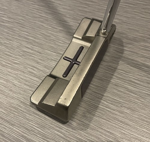 Scotty Cameron Newport Select M2 Mallet 2016 Putter 33" RH HC - Picture 5 of 9