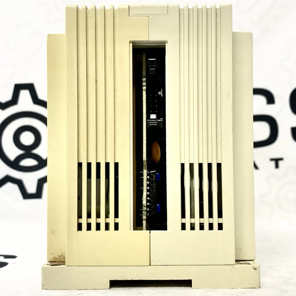 Allen Bradley 1745-LP101 SLC 100 Processor Unit PLC Controller - Image 4 of 4