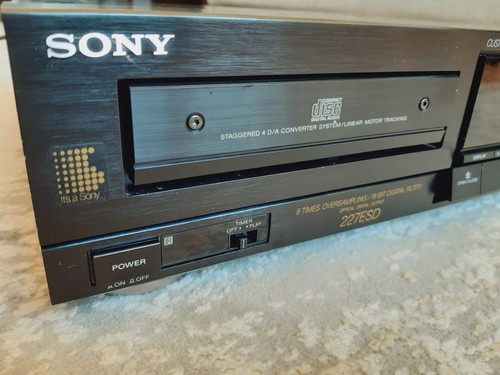 Sony CDP-227ESD (TDA1541R x 2 ) CD Player - Picture 4 of 14