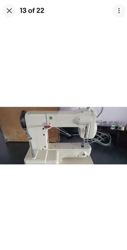 Bernina 125 Electric Free-Arm Vintage Sewing Machine. - Picture 12 of 21