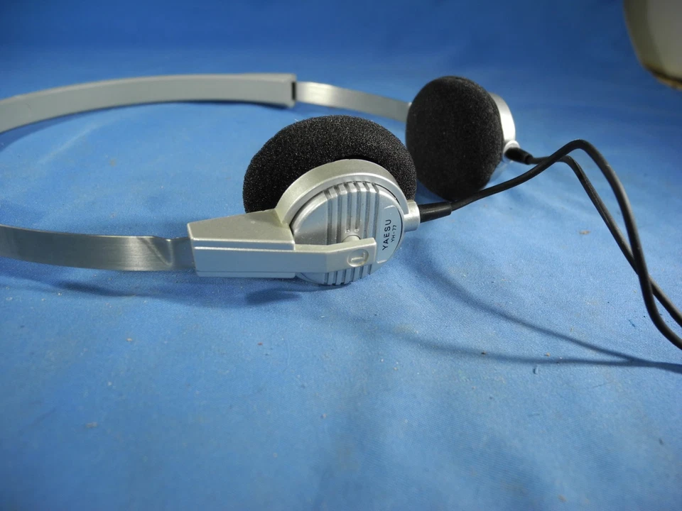 Yaesu YH-77 Lightweight Headphones with 1/4" Phone Plug for Radio Communications - Image 3 of 4