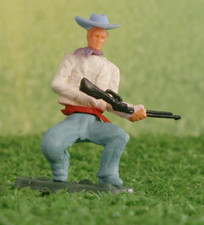 TIMPO - SWOPPET - WILD WEST COWBOY - WHITE SHIRT  RIFLE - PLASTIC FIGURE   223