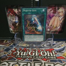 BP01-DE079 Monstertor Sternenfoil Yugioh 