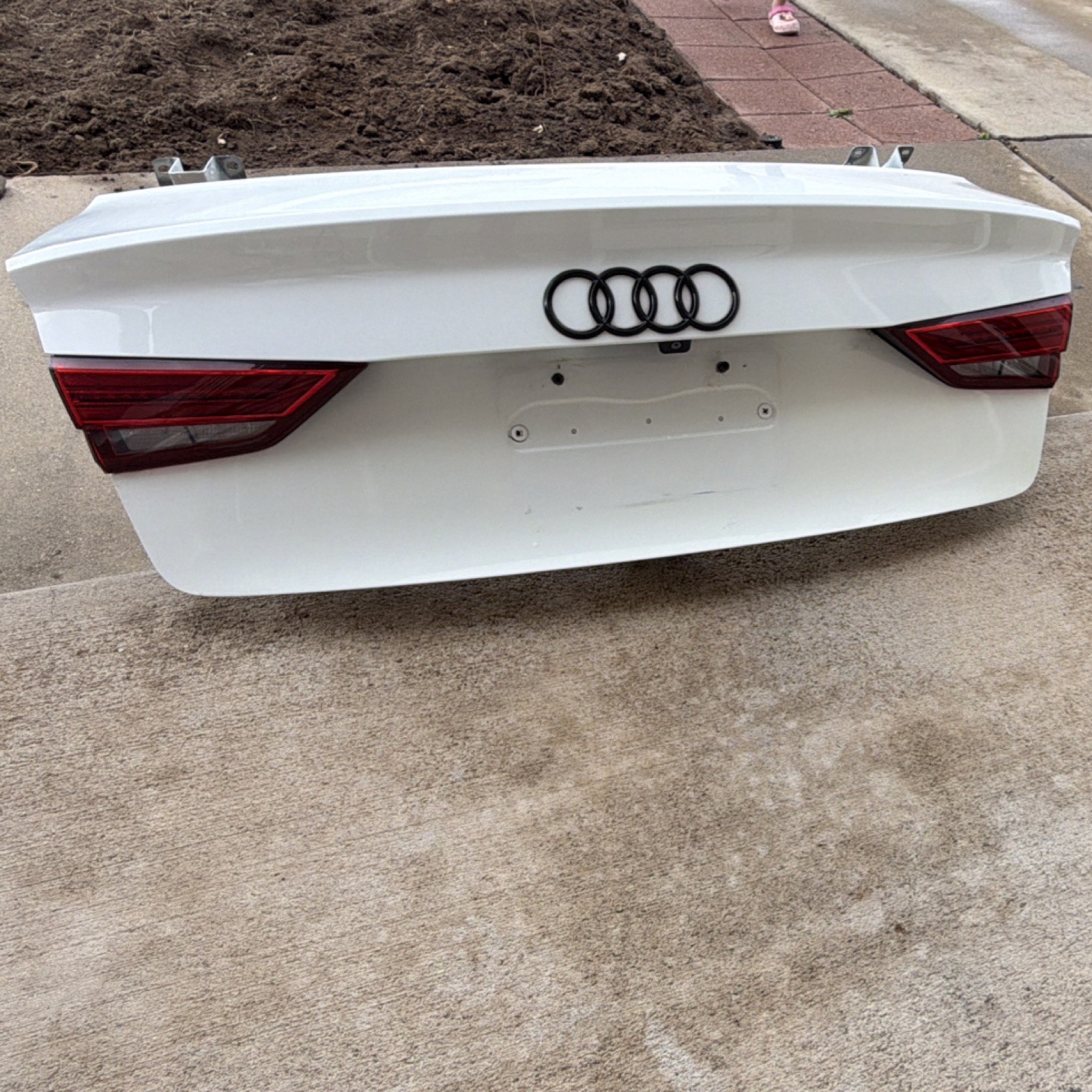 2015 2016 2017 2018 2019 AUDI A3 SEDAN TRUNK LID + LIGHTS + CAMERA OEM