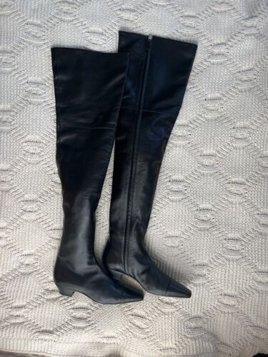 Over the knee chanel boots - Gem