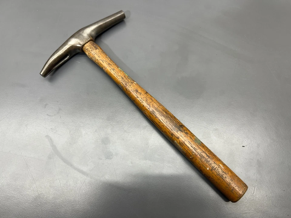 VINTAGE G.W. MOUNT TACK MARTELO ESTOFADO COURO TRABALHO SAPATEIRA TIN SMITH EUA - Imagem 2 de 4