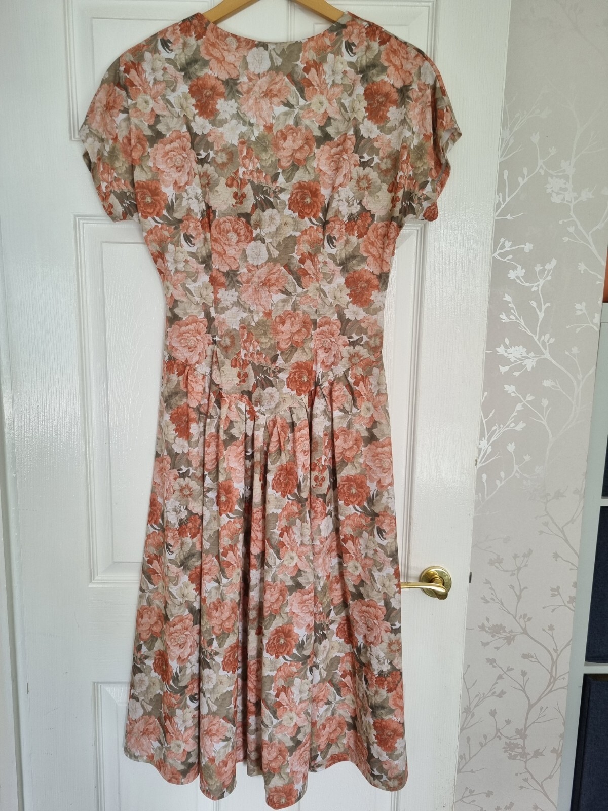 Picture 12 of 24
