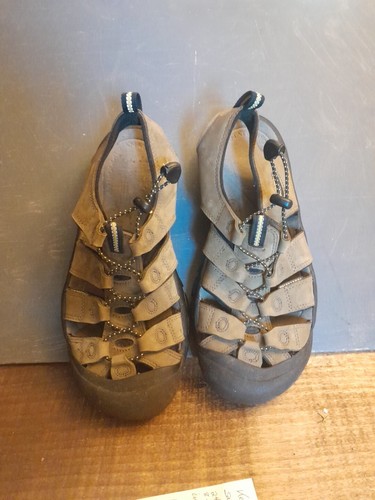 Keen Newport H2 Wandern Sport Sandalen 1008396 wasserdicht oliv Herren Größe 8,5