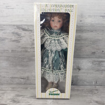 Seymour Mann Connoisseur collection 17 in Pauline Beautiful green eyes