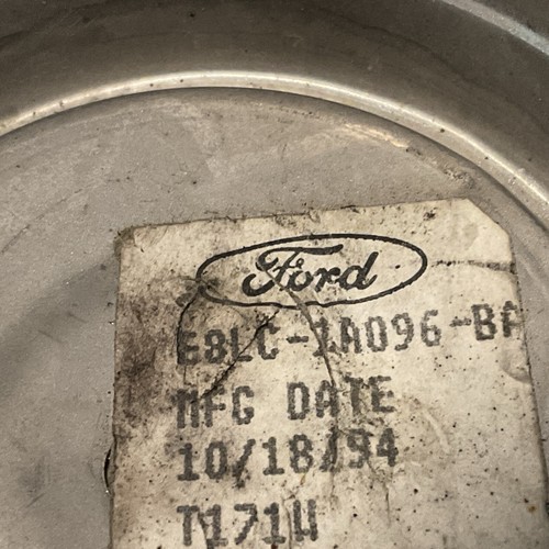 (1) 1988 89 90 91 1992 Lincoln Mark VII LSC Wheel Center Cap - Picture 6 of 6