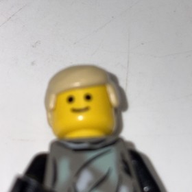 LEGO Star Wars Luke Skywalker (Endor) minifigure 7128