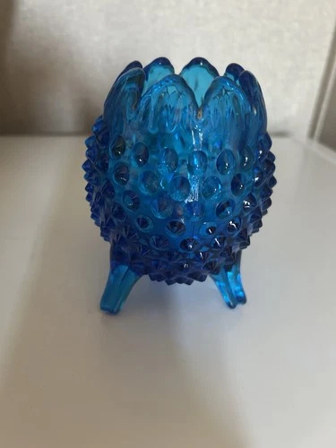 Vintage Fenton Royal Cobalt Blue Hobnail Glass Vase With Lobed Edges