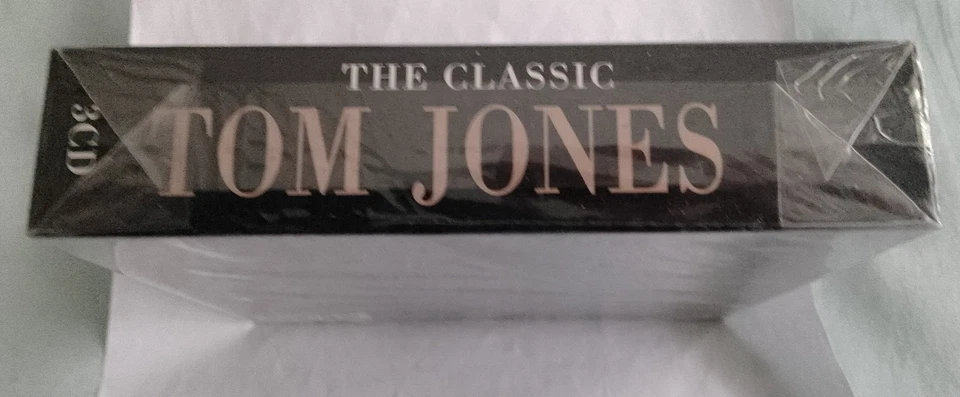 Tom Jones – The Classic: Brand New & Sealed 3 CD Box Set  - Image 3 of 3