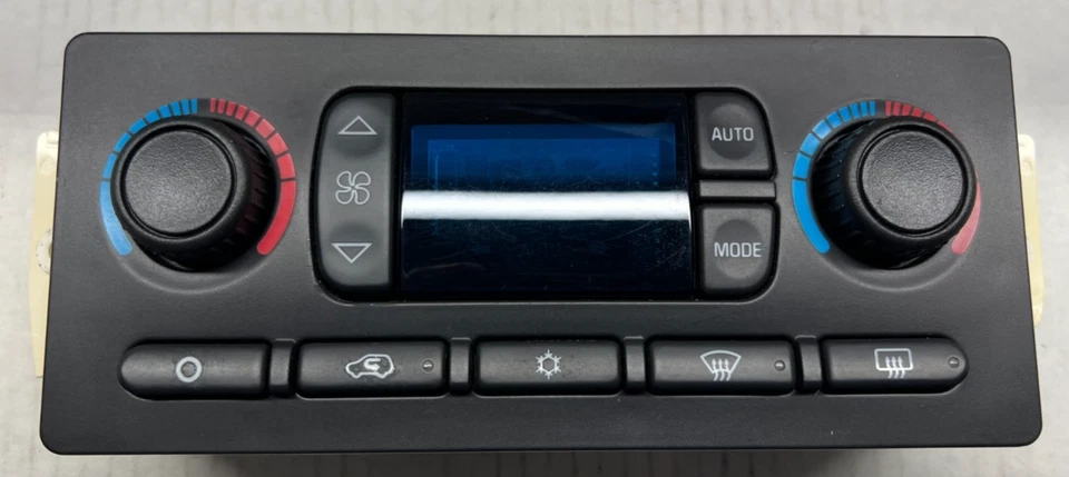 *REBUILT* WHITE LED CLIMATE CTRL 03-06 TAHOE YUKON ESCALADE SILVERADO W/REAR DEF - Image 3 of 4