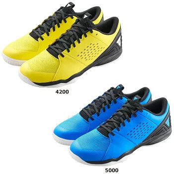 VICTAS Trian Evo V shoes offer grip, flexibility, and a removable insole.