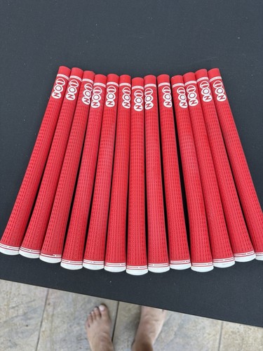 NO1 Japan Golf Grip 50 Series Red/White (13 Grips) - off Demo set of clubs Honma