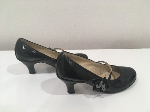 Nicole Patent Faux Leather Women Heels Shoes, Size 8.5 Wide - Picture 6 of 10