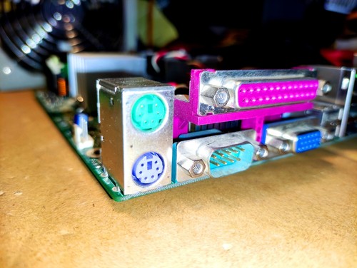 Intel D945GCLF2 Atom 330 Motherboard + 2GB Ram - Picture 7 of 9