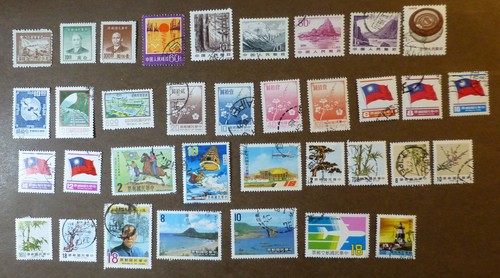 Briefmarken China & Taiwan. 35 Stück, papierfrei, 1940-90er