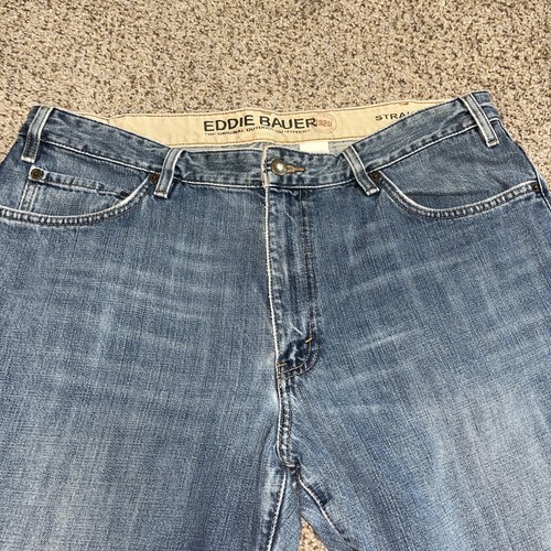 Eddie Bauer Jeans Mens 38x30 (37 X 29) Straight Fit Medium Washed Denim - Picture 2 of 15