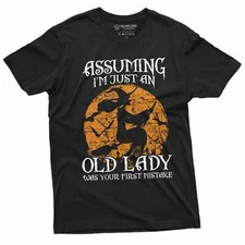 Halloween Funny old lady witch T-shirt witch on the stick funny mom wife tee