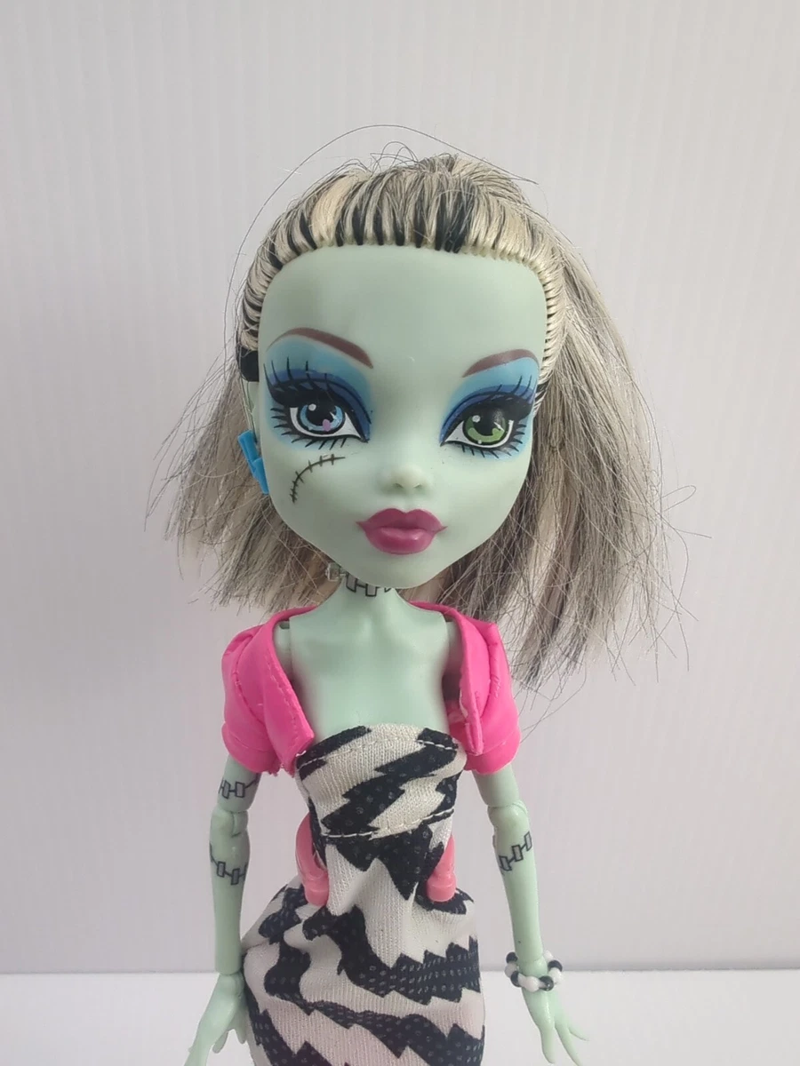 Boneca Monster High Frankie Stein Mattel com o Melhor Preço é no Zoom