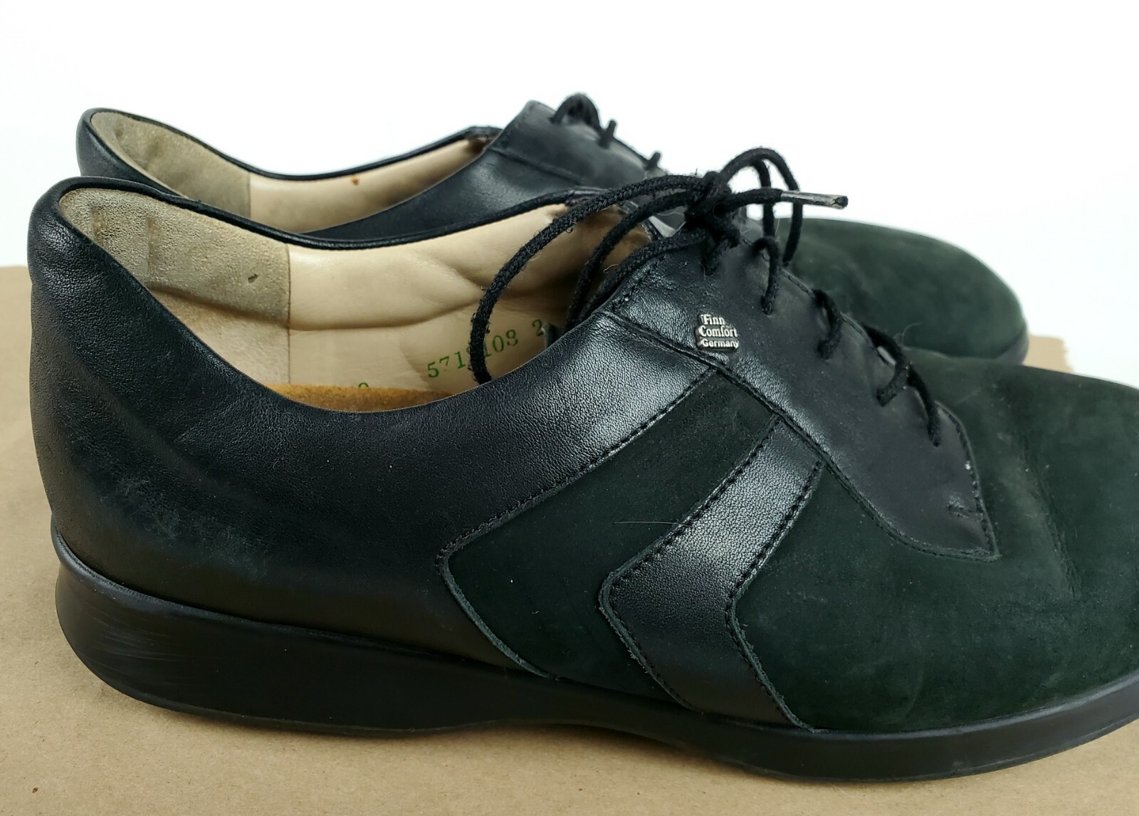 SAOLA Scarpe comode Finn Oxford pelle scamosciata Germania nere taglia 8