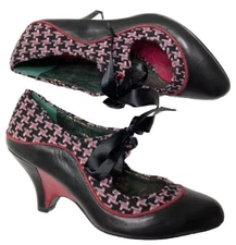 *Poetic Licence Sz 6.5-7 /36.5 M Stand Out Mary Janes Pumps  Shoes Leather Black