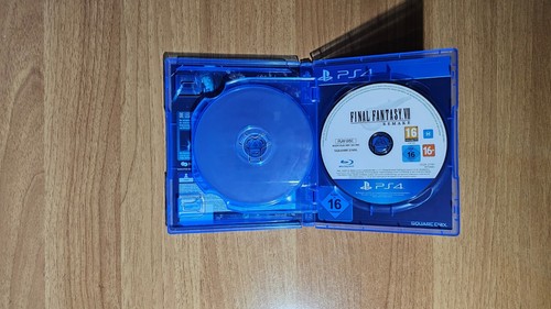 FINAL FANTASY VII 7 REMAKE DELUXE EDITION PS4 - Foto 6 di 6