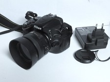 Nikon D5100 16,2 Mpix + Nikon 35mm f:1.8