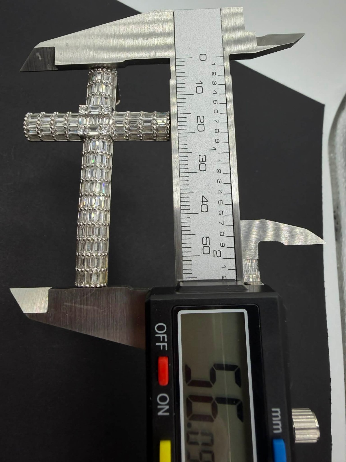 Large 925 Solid Sterling silver Cubic Zirconia CR… - image 5