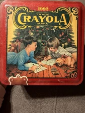 Vintage 1992 Crayola Crayon Collectors Tin Christmas Box 64 Crayons - New Sealed