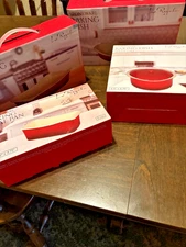 LE REGALO  Set of 4 Baking Pans  all New In Box                PRICE REDUCED !!!