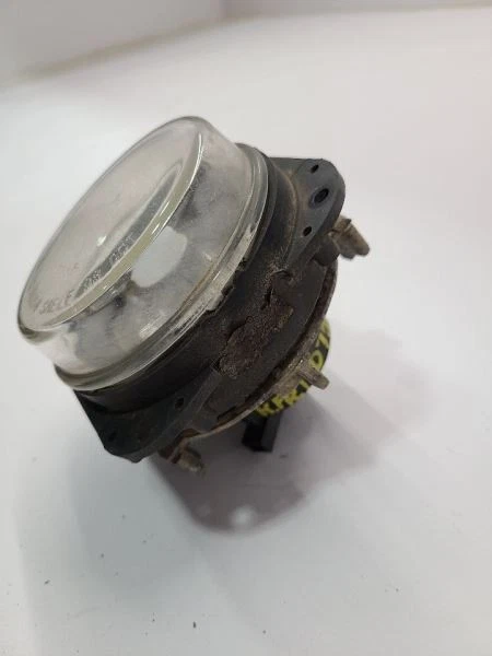 2002 2003 MAZDA MX5 MIATA Right RH Fog Driving Light Bumper Mounted  - Image 3 of 4