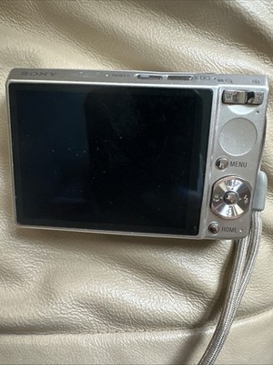 Sony Cyber-shot DSC-T100 8.1MP Digital Camera - Silver ( Read- Description)