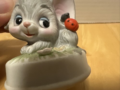 Vintage Gray Mouse With Ladybug Napco Ceramic Bisque Figurine C-9447 Big Ears - Picture 5 of 7