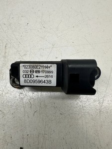 Audi A4 S4 B5 8D 1999 Airbagsensor Crashsensor Drucksensor 8D0959643B DRA46529
