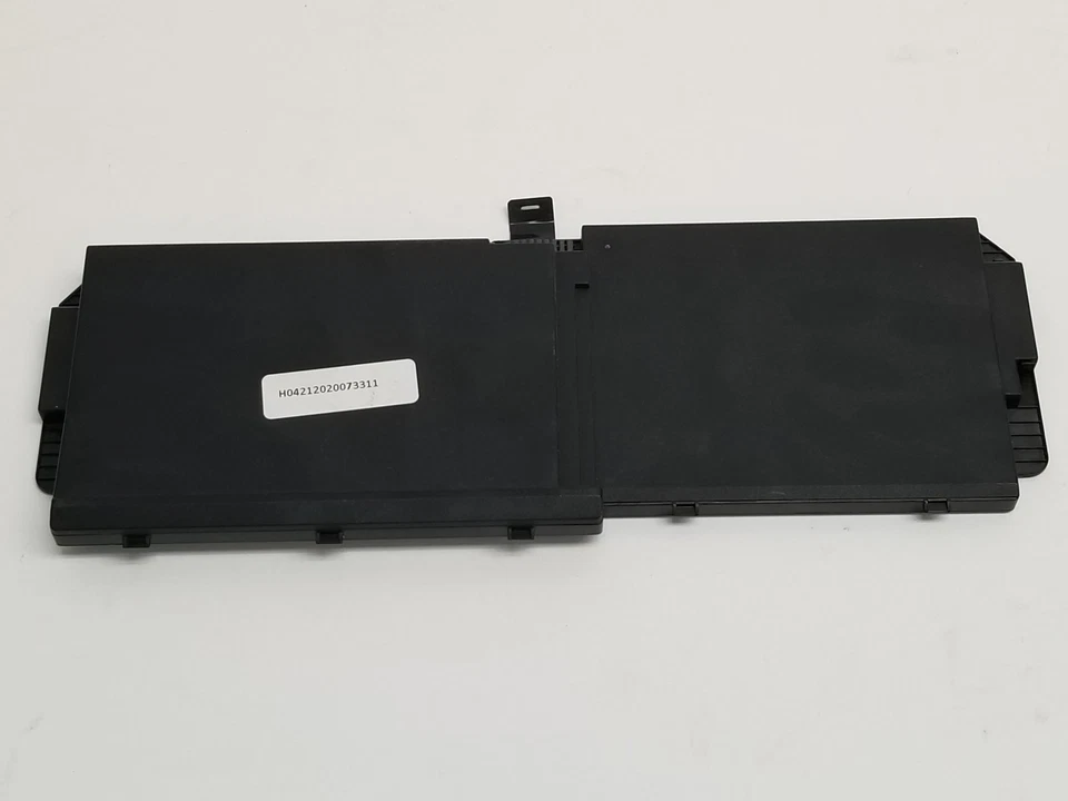 HP L07044-855 8310mAh 6 Cell Laptop Battery for ZBook 17 G5 - Image 2 of 3